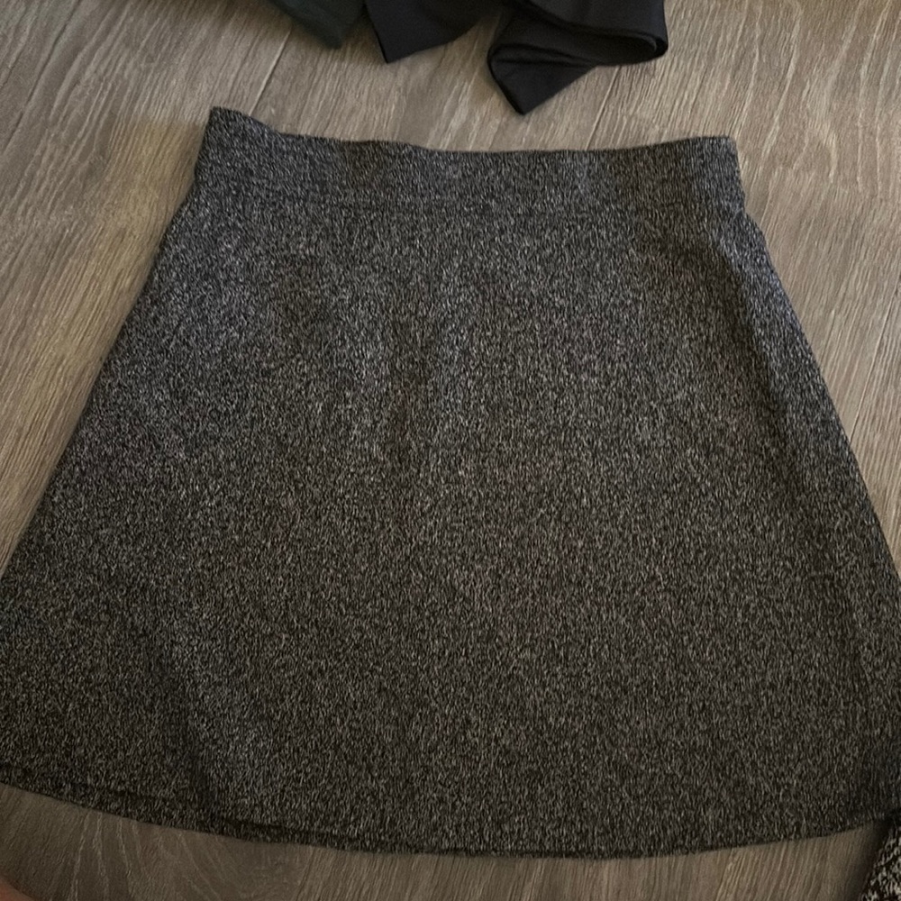 Stretchy grey work skirt size S/M